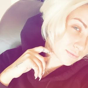 Meet your Posher, Carley